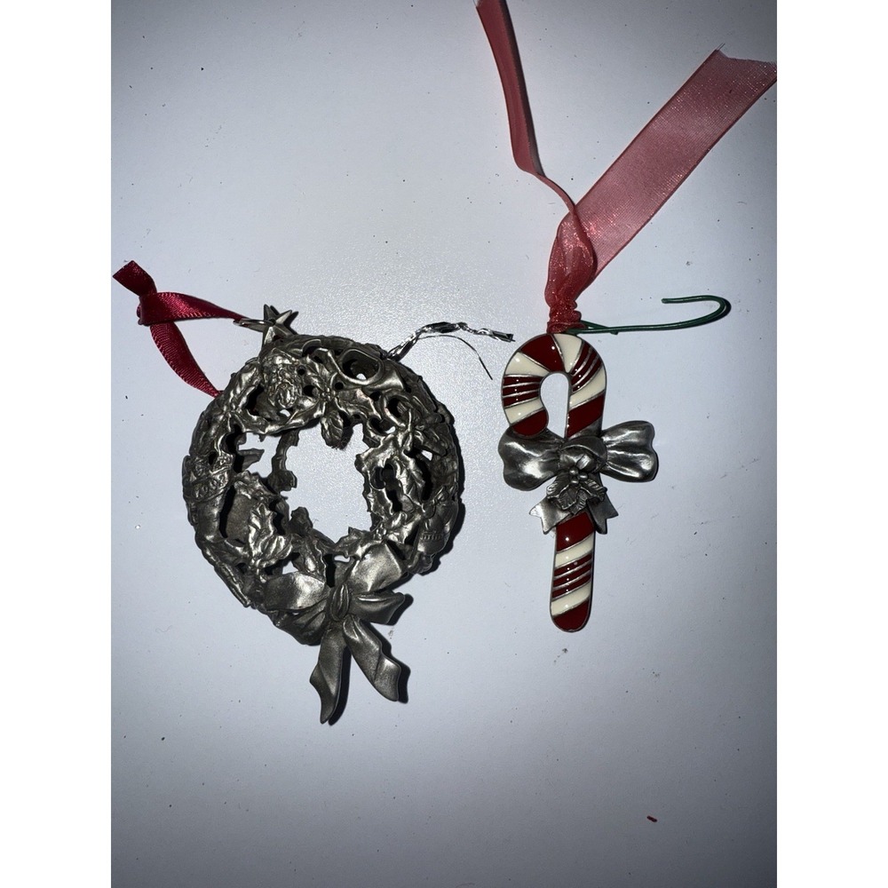 Lot Of 2 Christmas Ornaments G Duckin Pewter Candy Cane & Hallmark‎ Wreath G